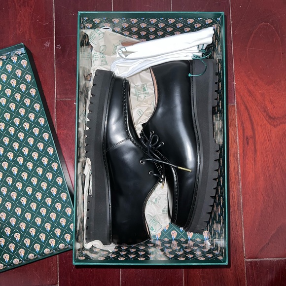 Black Leather Derby Shoes with Lug Sole main image 5